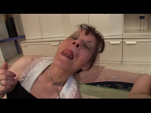 ❤️ Dvi močiutės ir vienas senelis mylisi trise ❤❌ Seks video prie lt.mypornpics.ru ❤